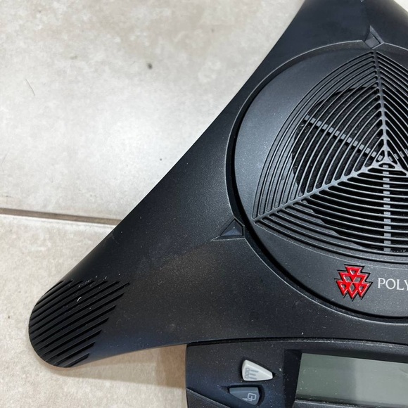 Polycom SoundStation 2W 1.9GHz DECT 6.0 Wireless Conference Phone 2201-67800-160 - Picture 3 of 9